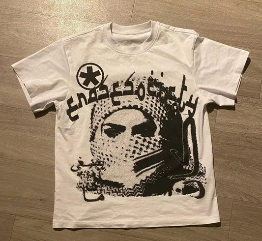 T-Shirt im arabischen Stil